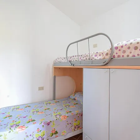Apartment Beautiful In Porto San Paolo With Wifi *